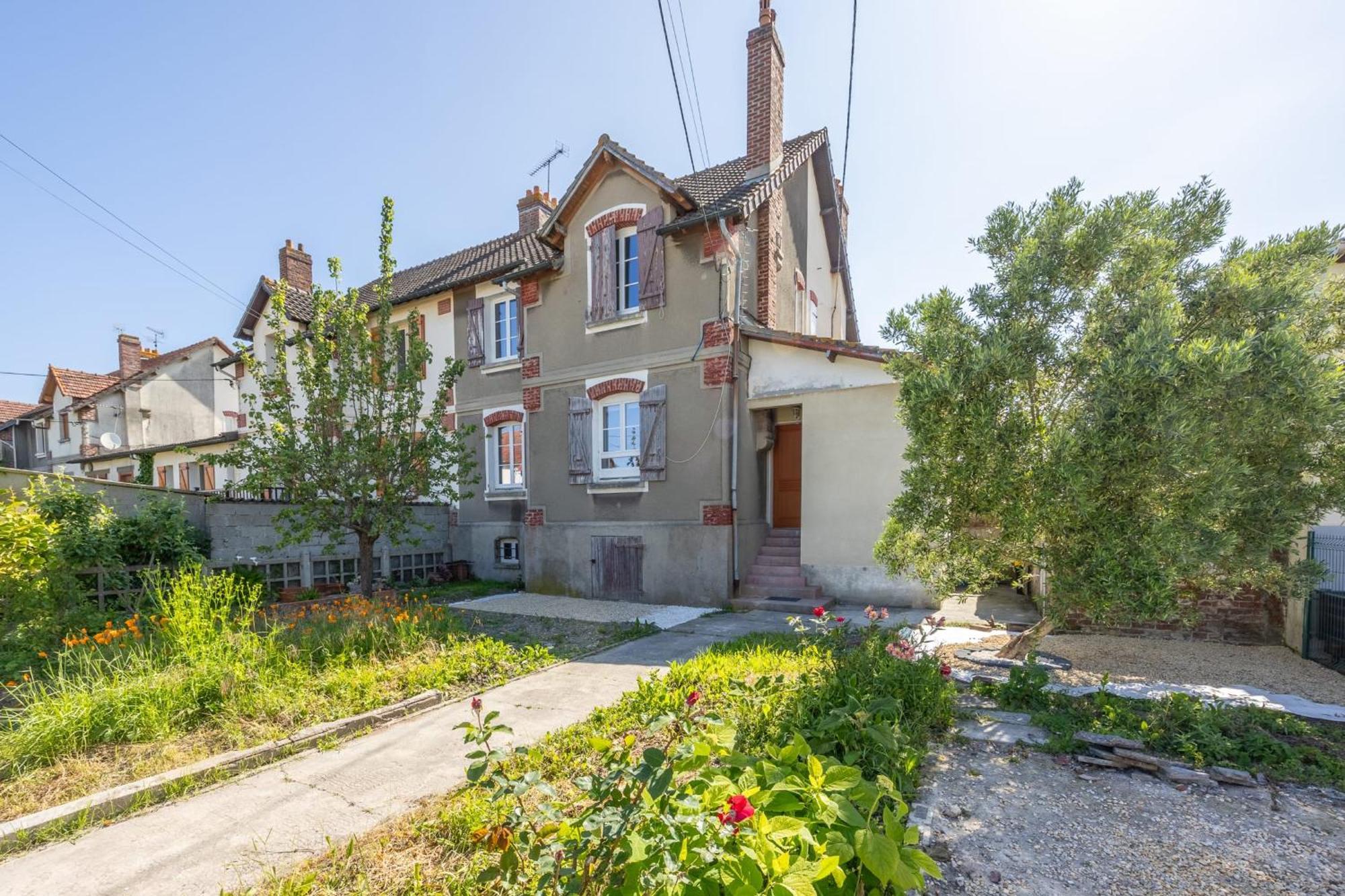 La Maison Du Fleuve - Welkeys Dives-sur-Mer Exterior photo